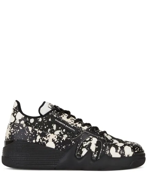 Giuseppe Zanotti с эффектом разбрызганной краски