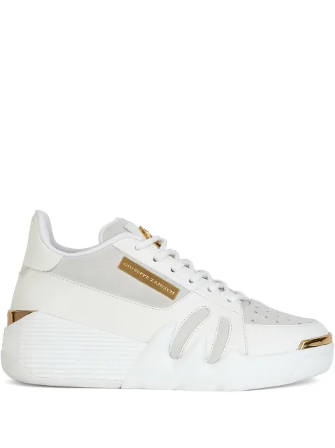 Giuseppe Zanotti tenis con panel perforado