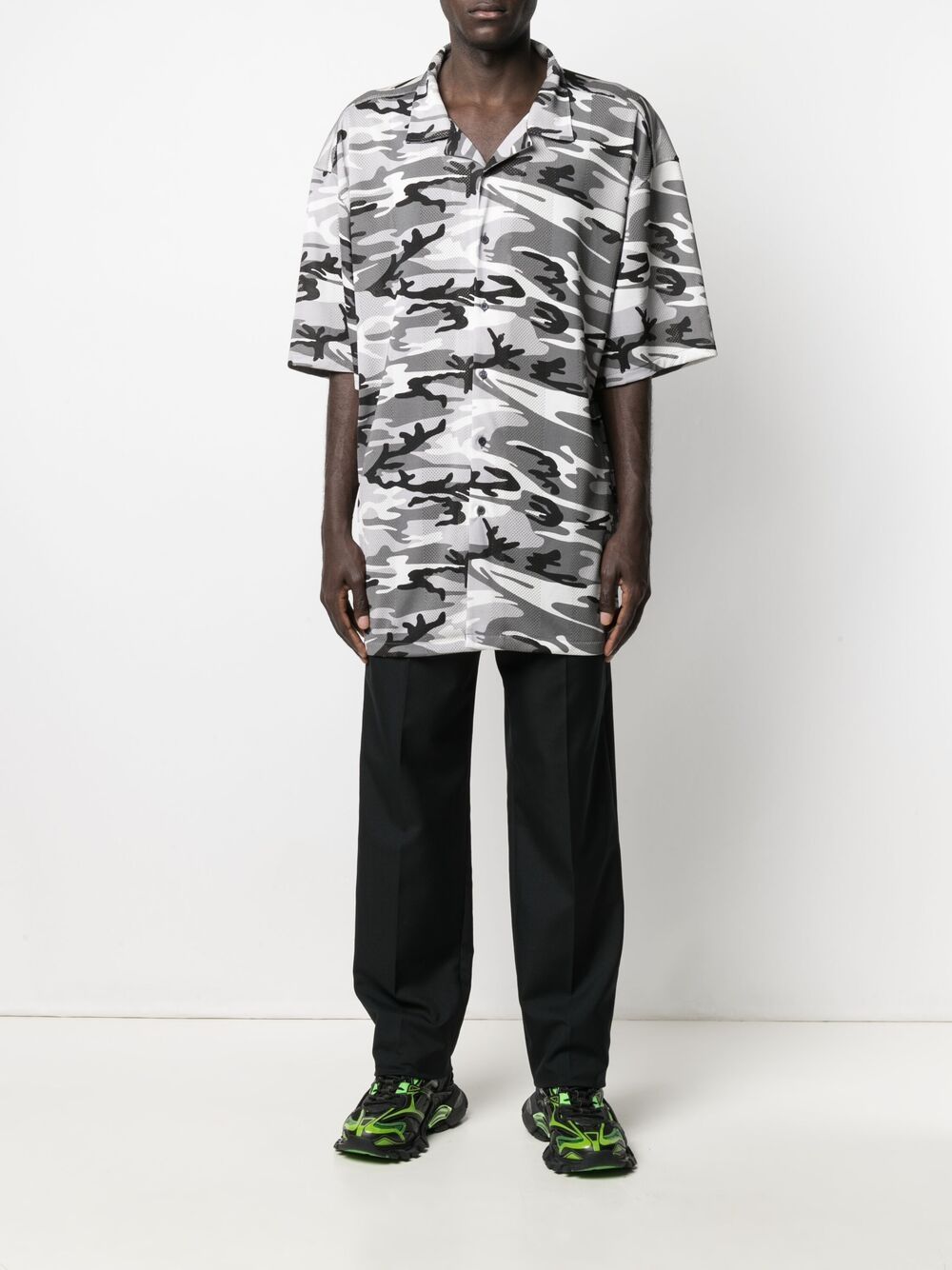 Balenciaga Overhemd met camouflageprint - Grijs