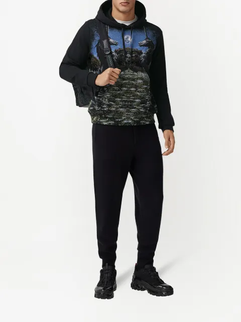 レビューで送料無料】 送料込・関税込☆BURBERRY☆ロゴグラフィックSWEATSHIRT:○待望の再入荷｜ -www.seekandfind.jp