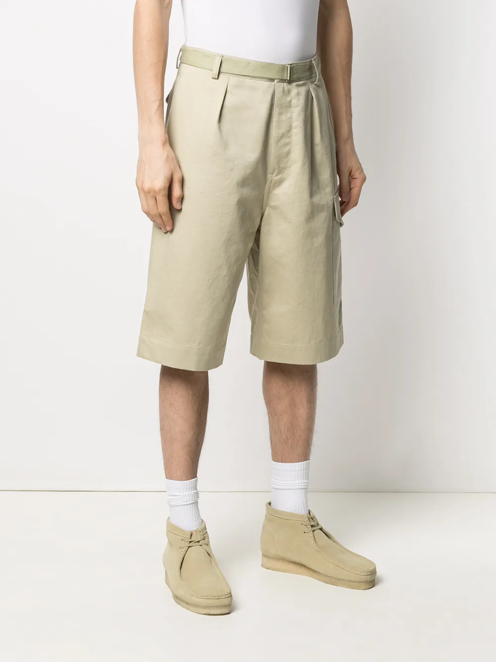 Auralee Oversized Pleated Chino Shorts - Farfetch