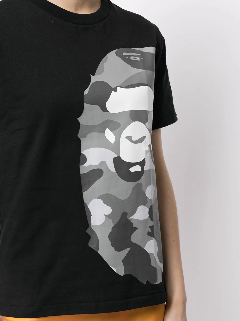 фото A bathing ape® футболка camo side