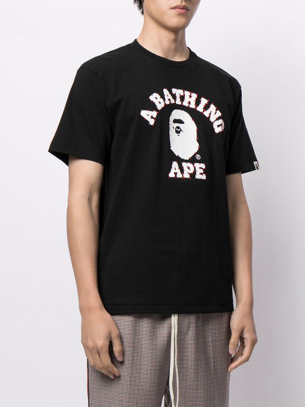 фото A bathing ape® футболка с графичным принтом