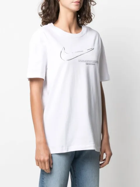 Shop Nike logo-print T-shirt with Express Delivery - FARFETCH