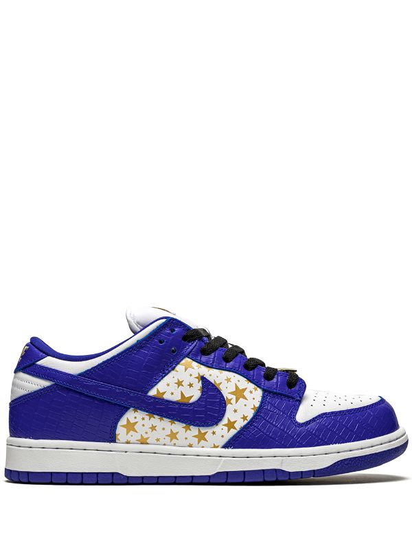 Shop Nike x SB Dunk Low "Blue Stars" sneakers Express Delivery - FARFETCH