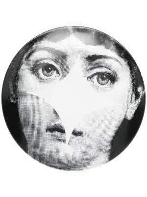 Fornasetti Tema e Variazioni N1 ウォールプレート 26cm | ブラック