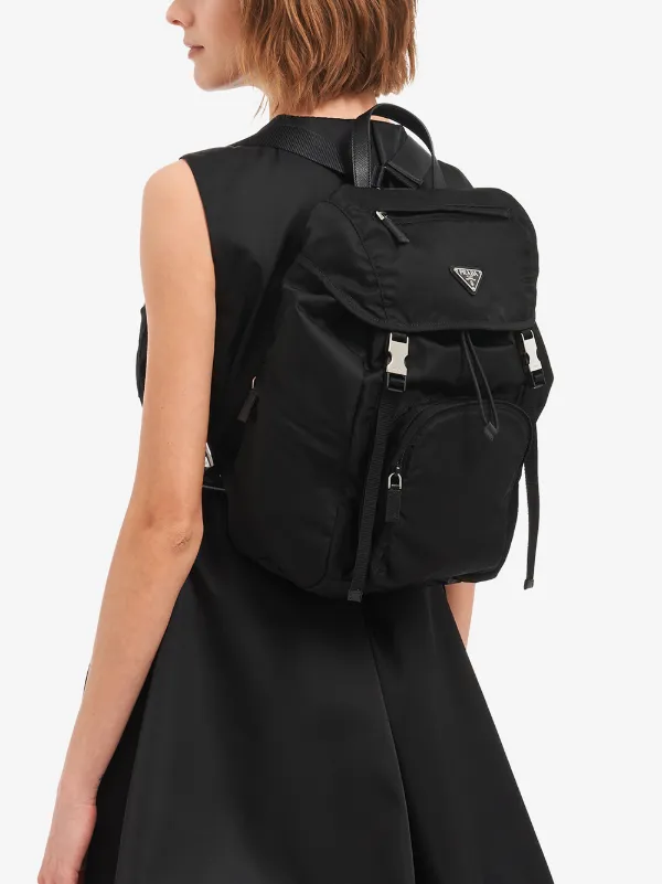 backpack triangle logo