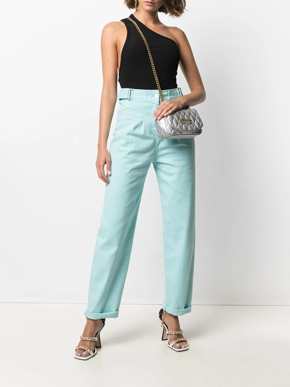 фото Versace jeans couture стеганая сумка с эффектом металлик