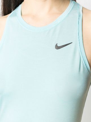 Dri-FIT Advantage Tennis 直筒连衣裙展示图