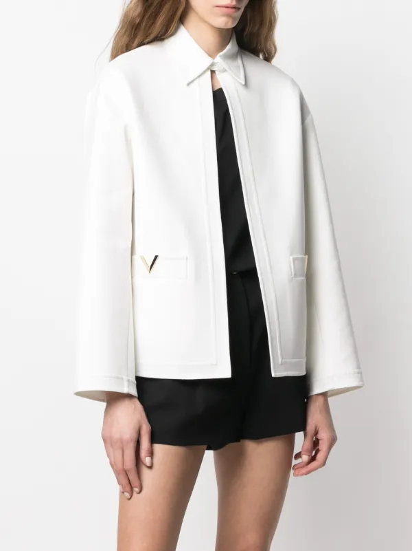 flared sleeve blazer