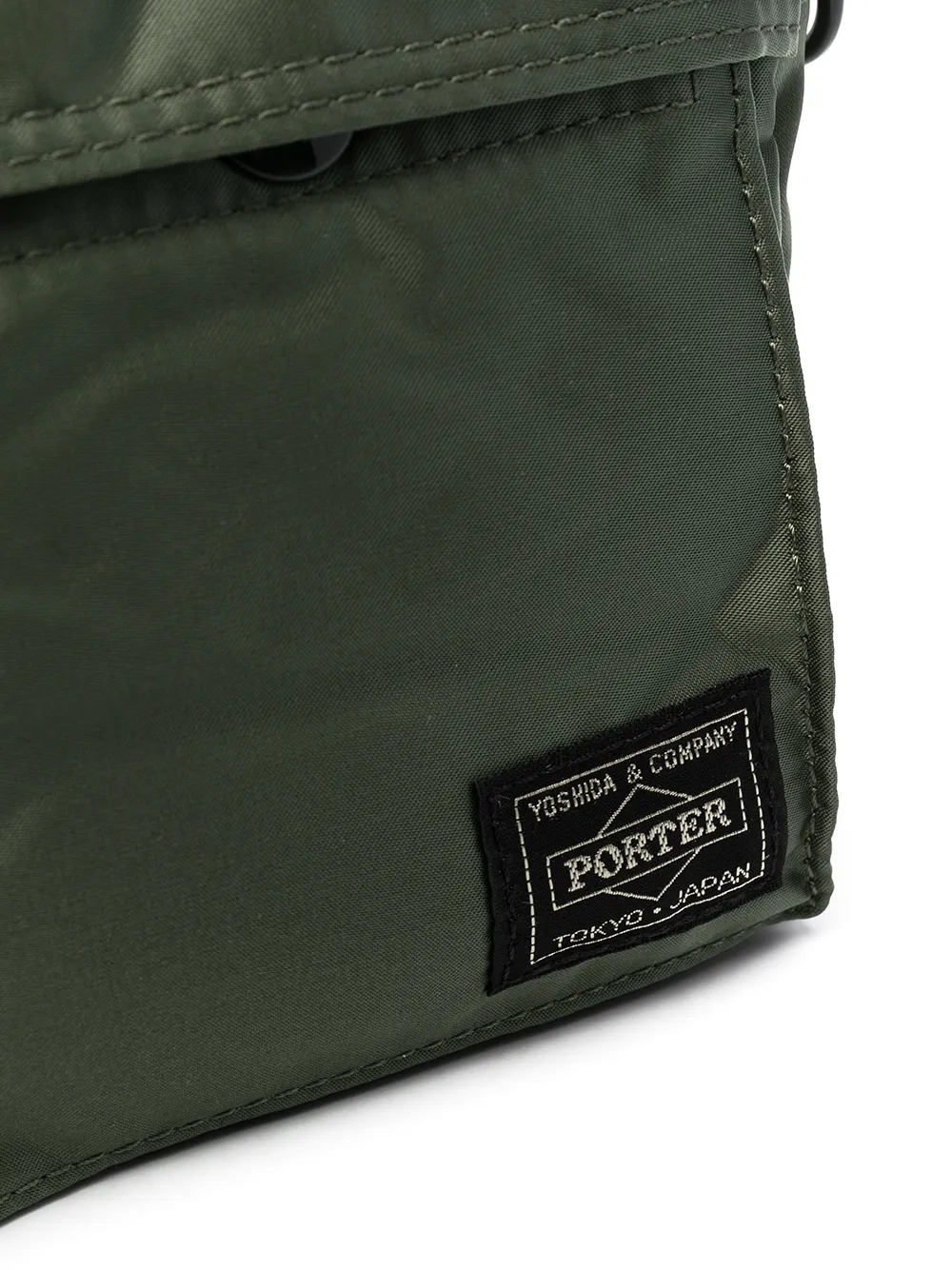 фото Porter-yoshida & co сумка на плечо с нашивкой-логотипом