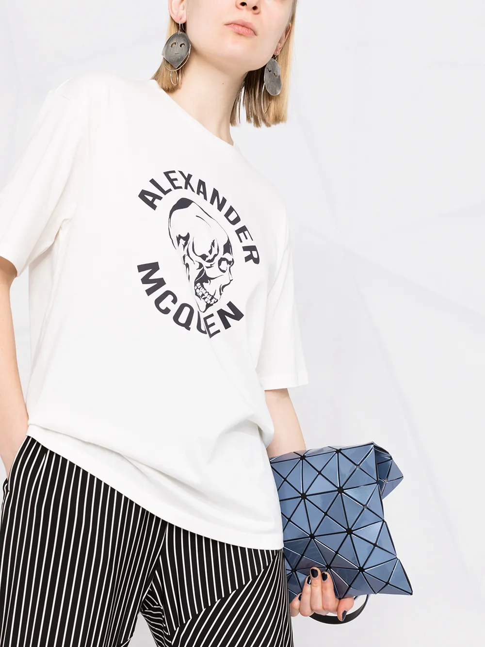фото Alexander mcqueen футболка с логотипом