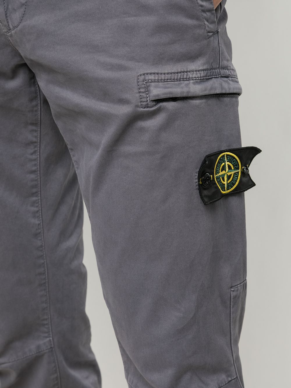 фото Stone island брюки чинос с нашивкой-логотипом