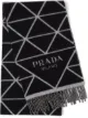 Imagen 1 de Prada bufanda con logo de intarsia y flecos