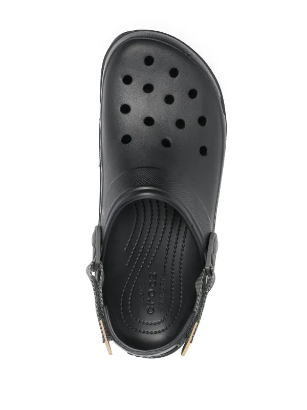 Crocs Classic all-terrain Clog | Black | FARFETCH display picture 1