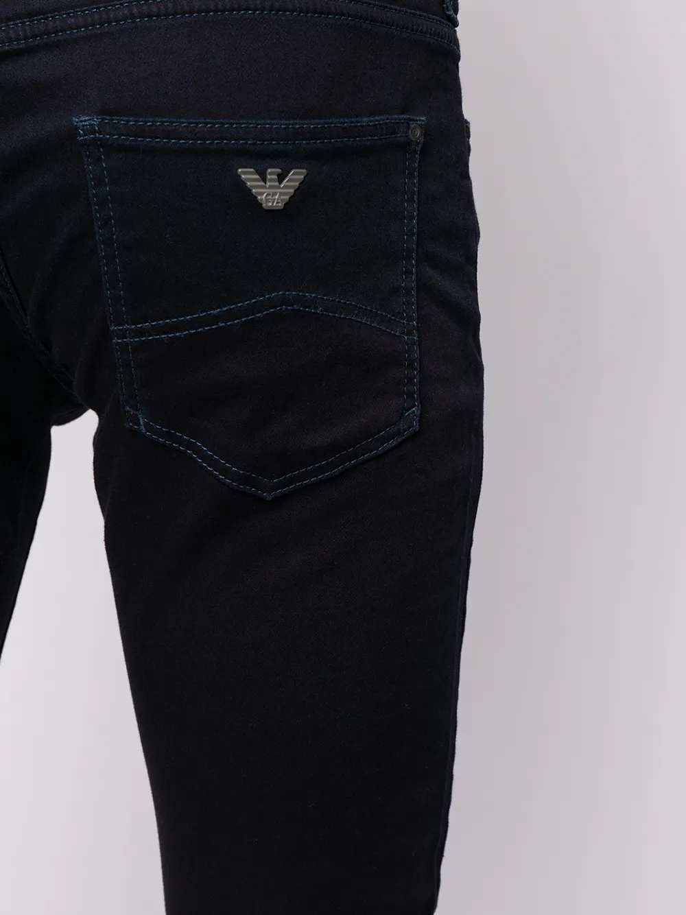 фото Emporio armani узкие джинсы средней посадки