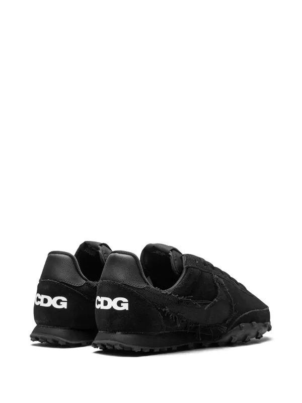 Comme des garçons best sale x nike waffle racer