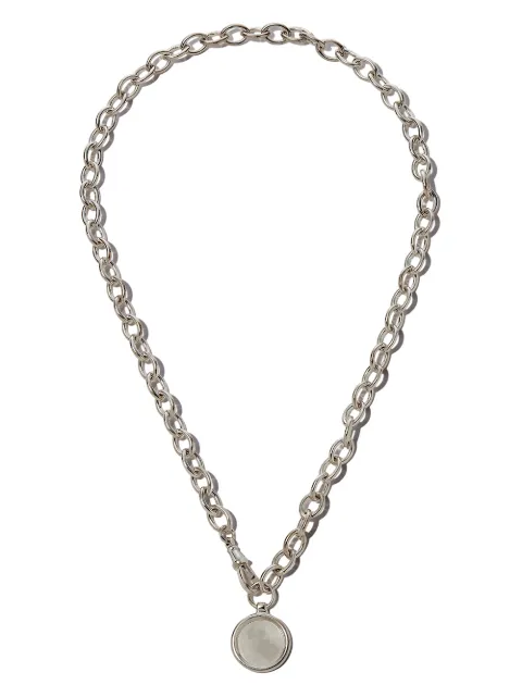 Loren Stewart collar con cadena y medallón