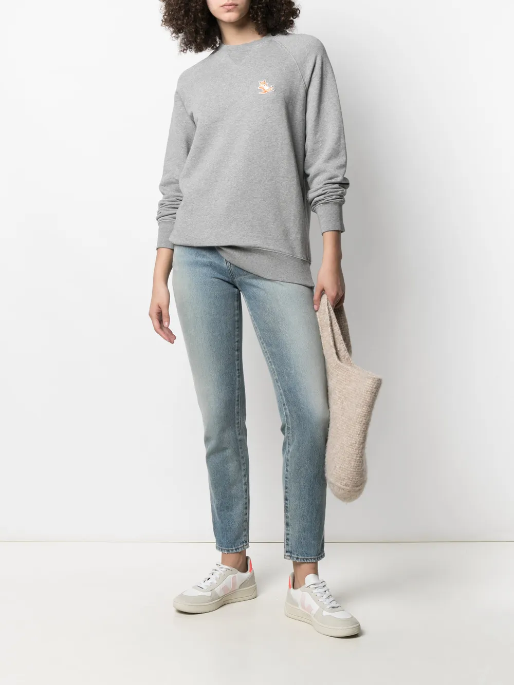 фото Maison kitsuné толстовка с нашивкой