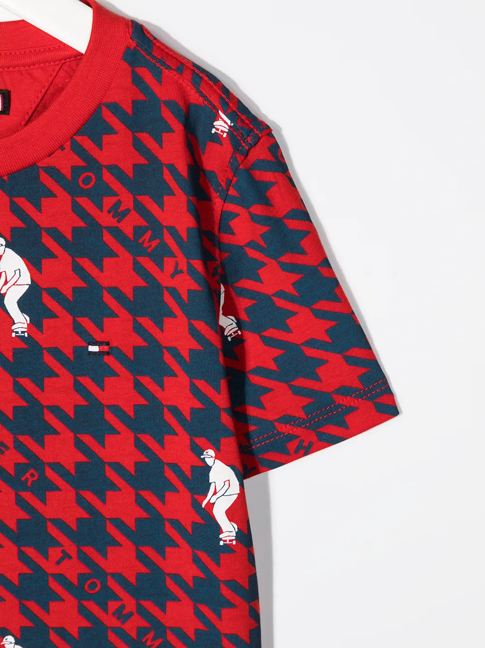 фото Tommy hilfiger junior футболка в ломаную клетку с логотипом