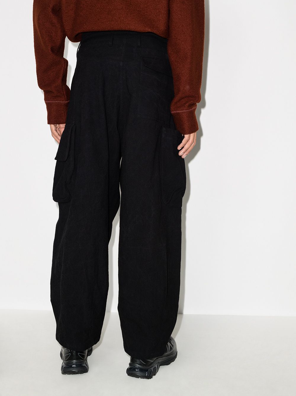 фото Story mfg. forager wide-leg cargo trousers