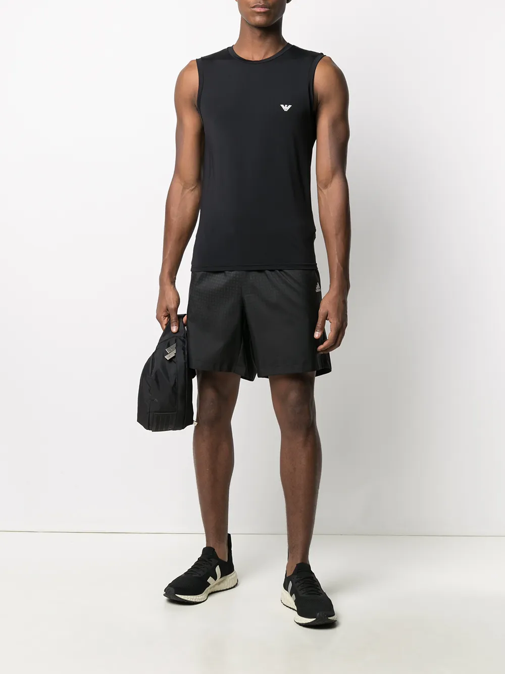 фото Emporio armani топ с логотипом