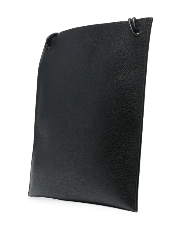 【VALENTINO】 Logo-Embossed Messenger Bag Valentino Garavani logo-embossed Messenger Bag | Black