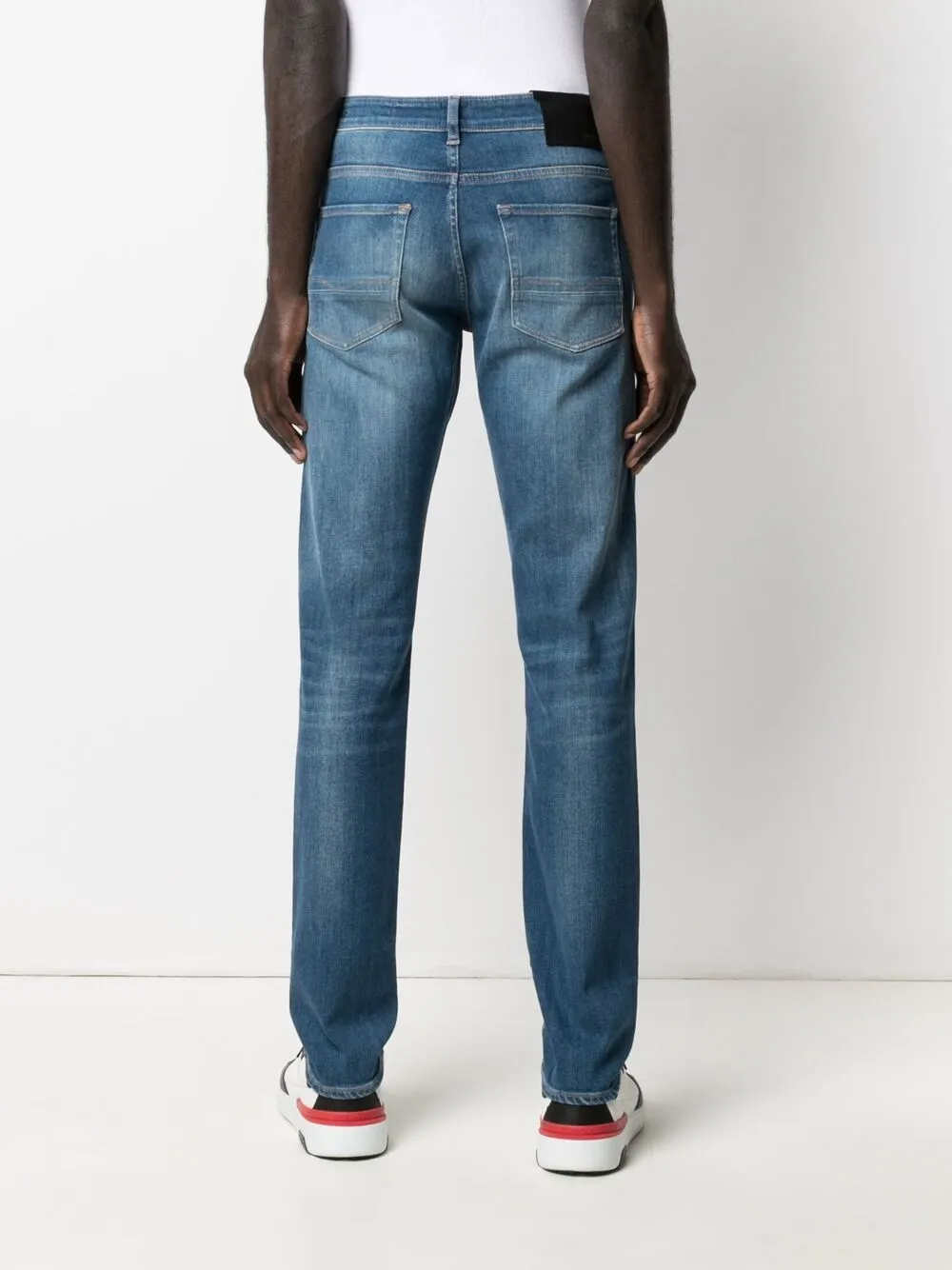 HUGO BOSS HIGH-RISE SLIM FIT JEANS