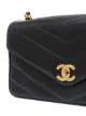 Chanel Pre-Owned bolso de hombro V-Stitch 1995