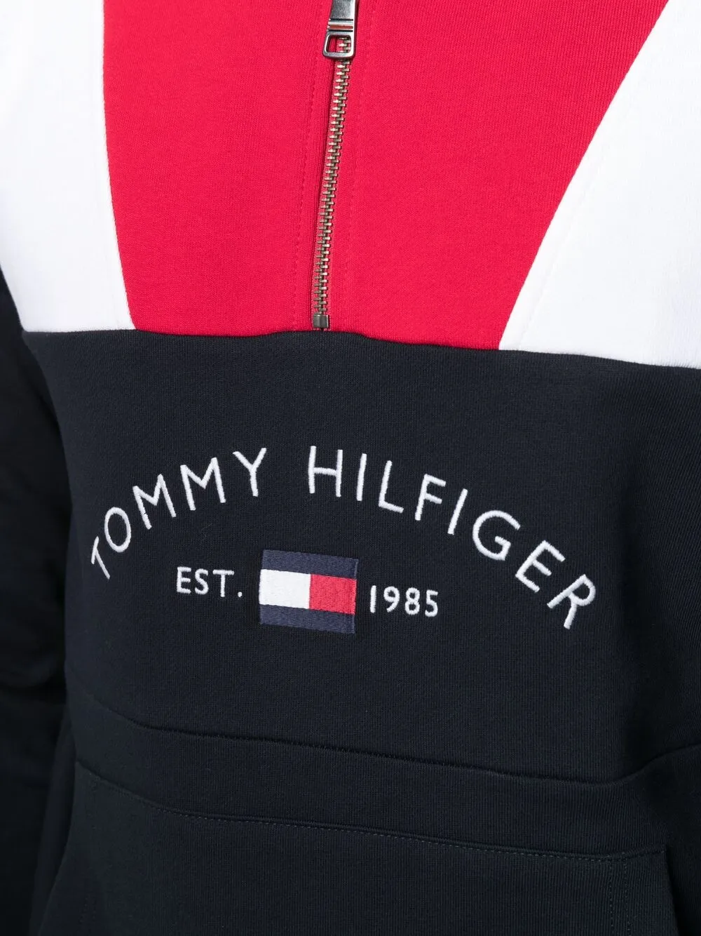 фото Tommy hilfiger толстовка хенли с вышитым логотипом