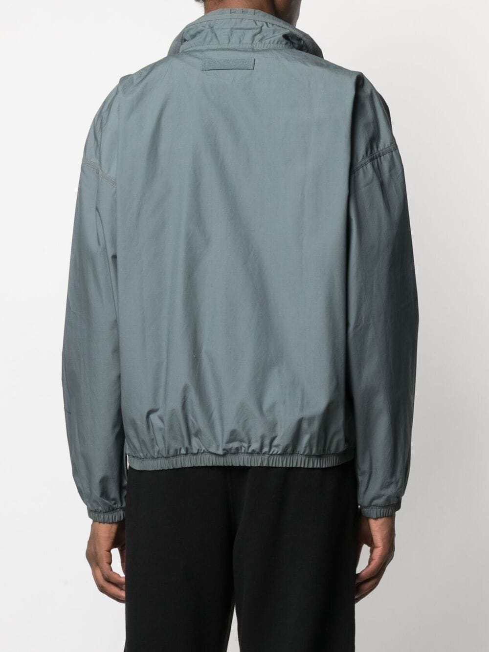 фото Adidas легкая куртка на молнии с воротником-стойкой