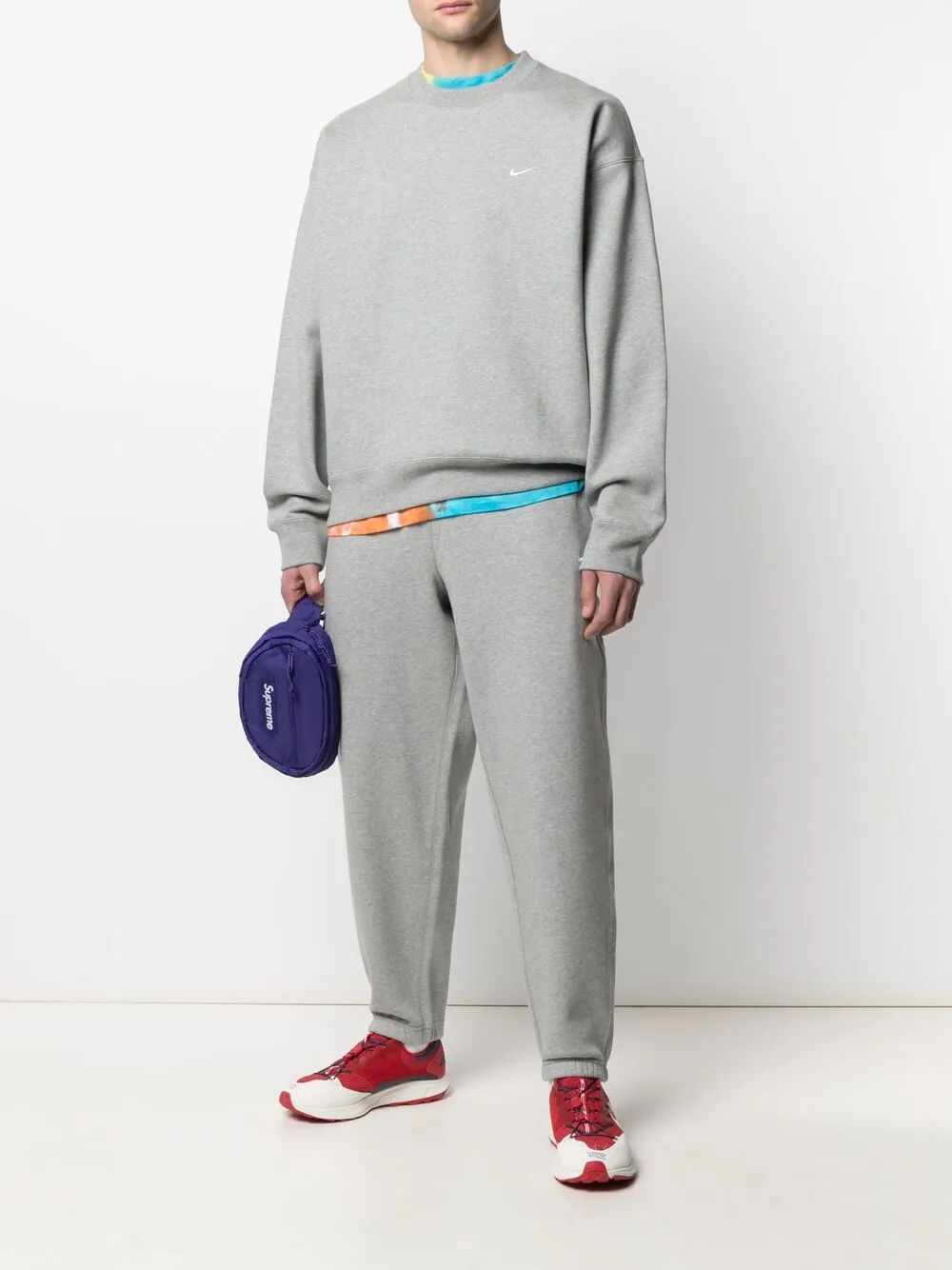 фото Nike толстовка с круглым вырезом и логотипом swoosh