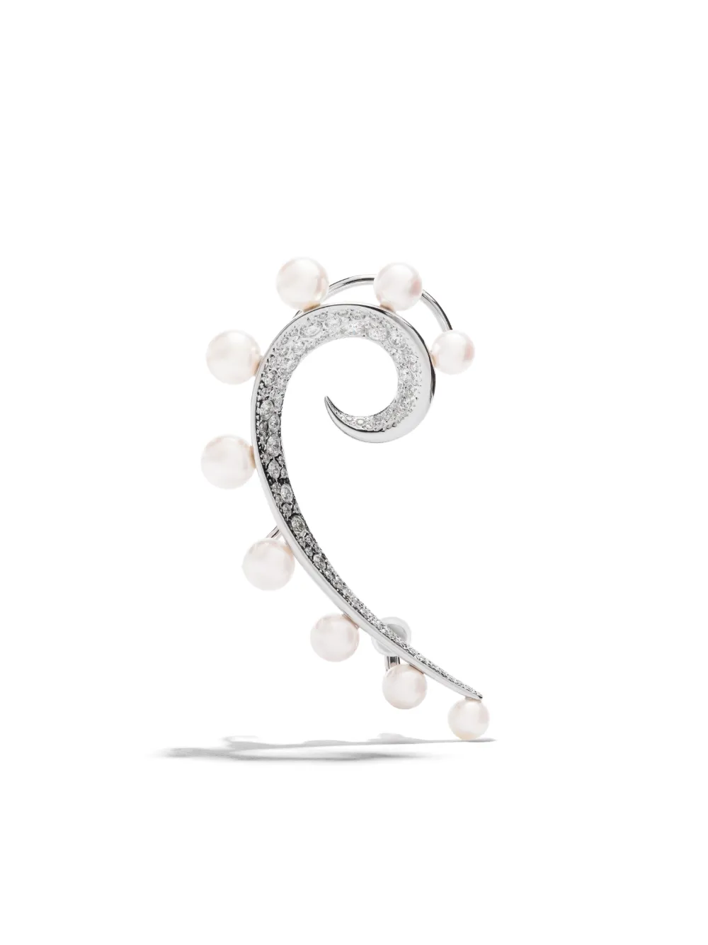 

TASAKI arete de clip Atelier Cove TASAKI en oro blanco de 18kt con diamantes y perlas Akoya - Plateado