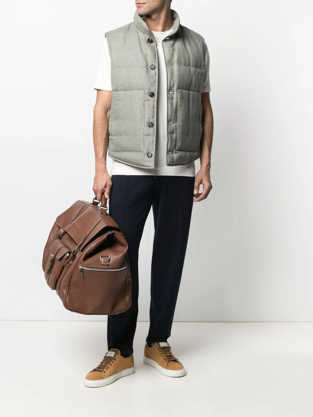 фото Brunello cucinelli футболка с круглым вырезом