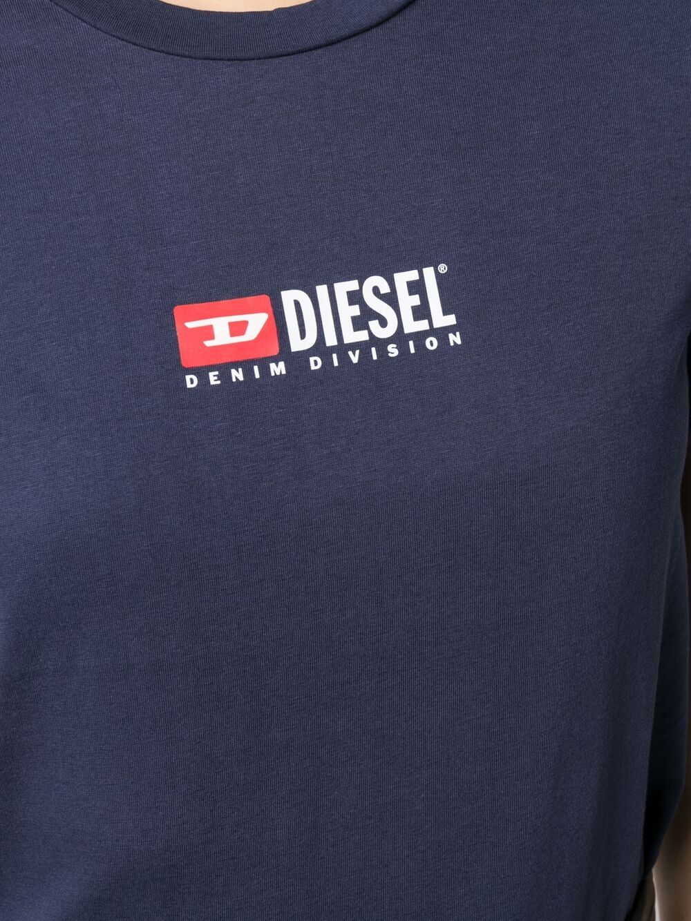 фото Diesel боди с логотипом