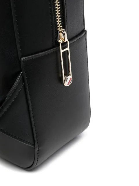 iconic tommy backpack