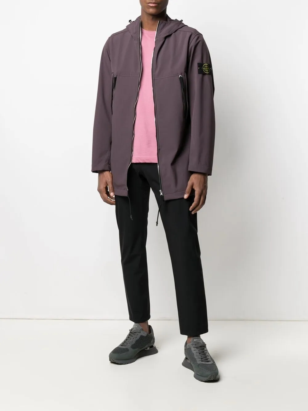 фото Stone island куртка с капюшоном и нашивкой-логотипом