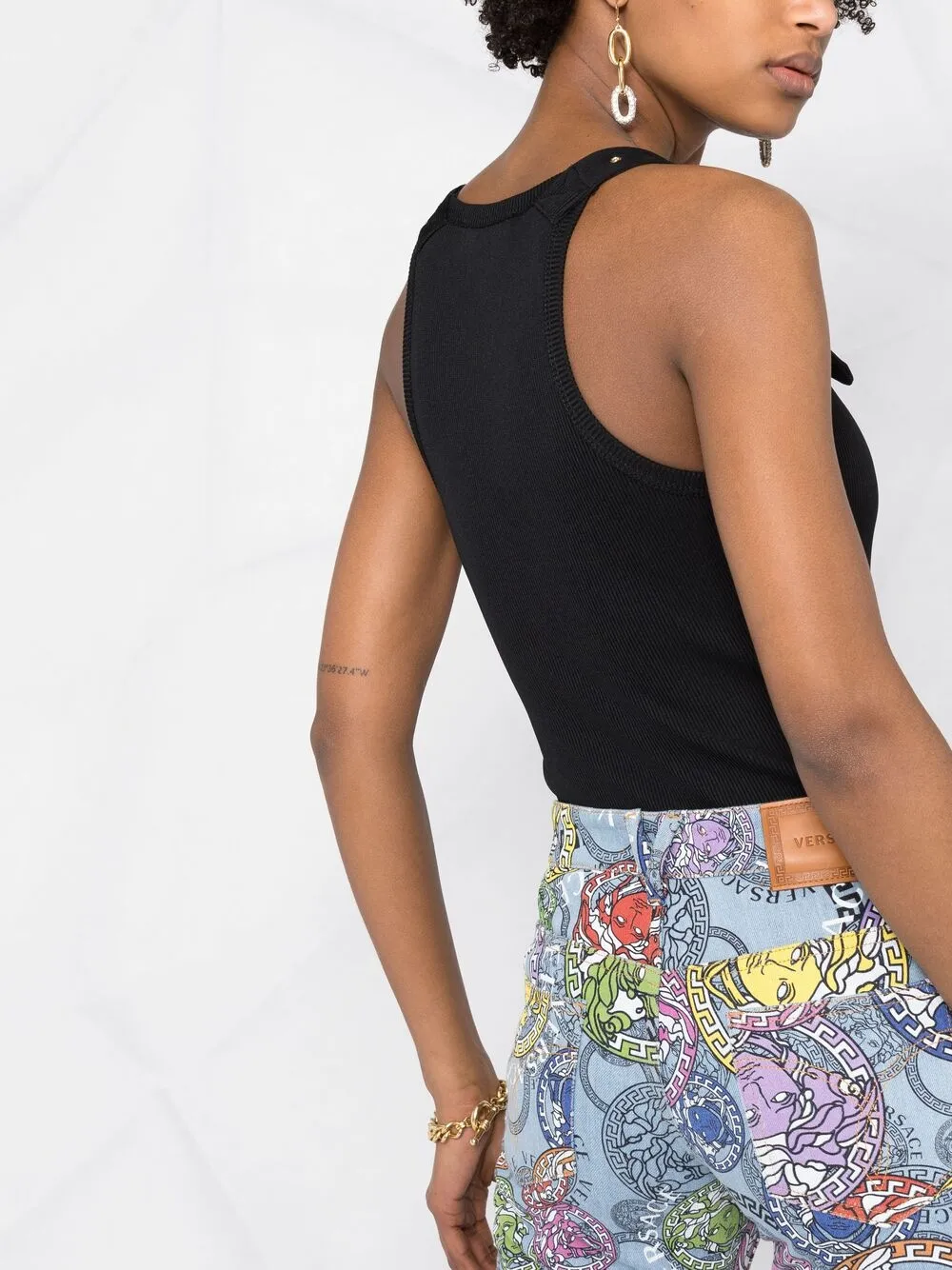 фото Versace jeans couture топ без рукавов