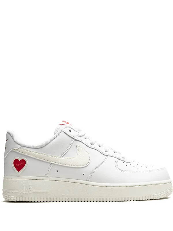 Valentines air 2024 force 1