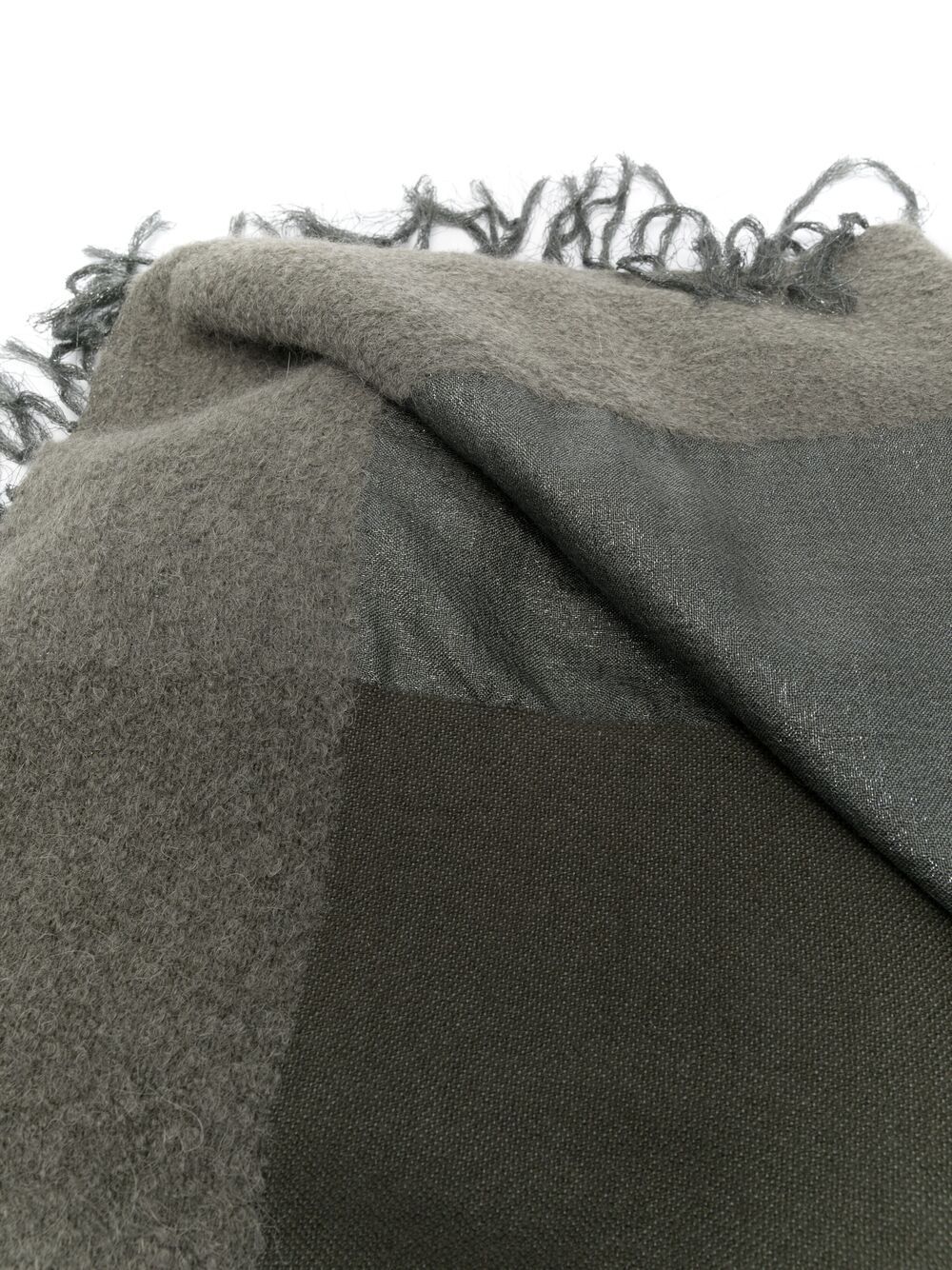 фото Brunello cucinelli шарф с эффектом металлик и бахромой