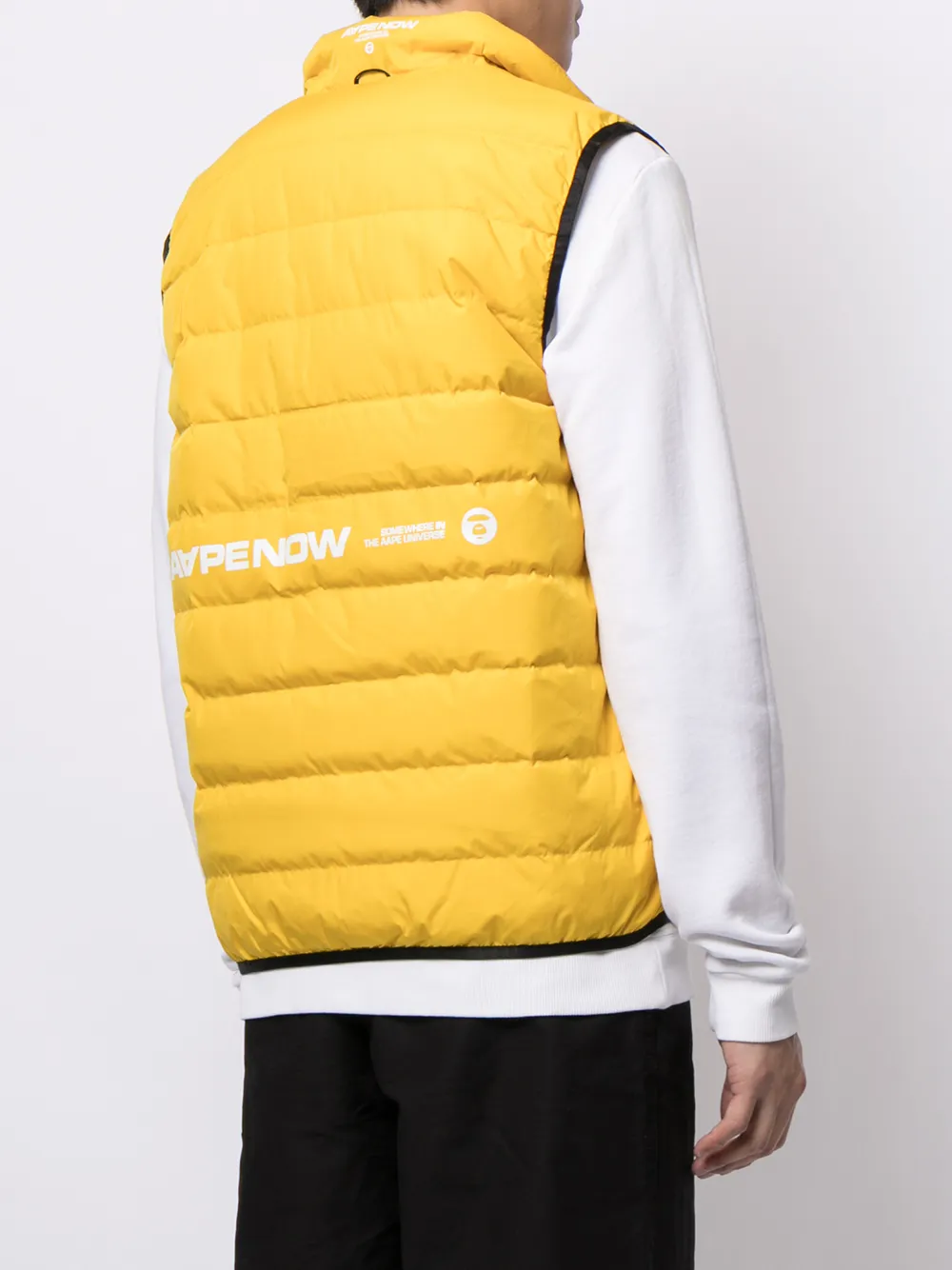 фото Aape by *a bathing ape® дутый жилет с логотипом