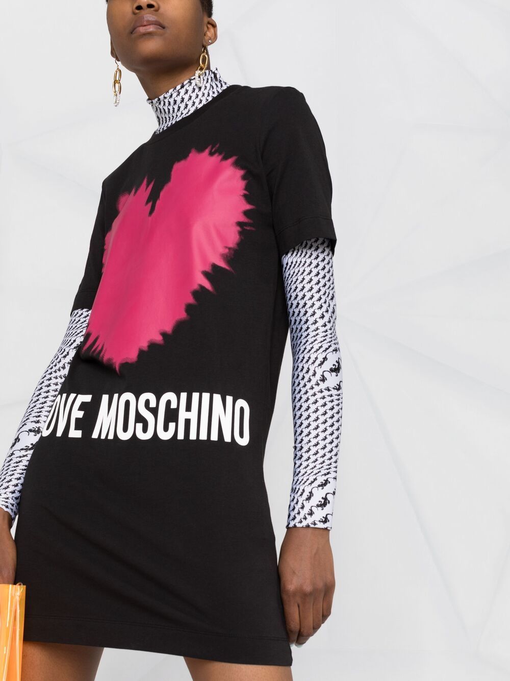 фото Love moschino платье-футболка с логотипом