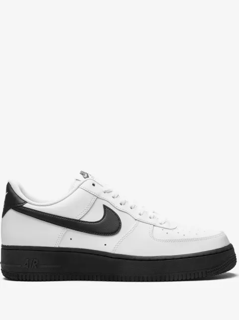 Nike Air Force 1 '07 スニーカー