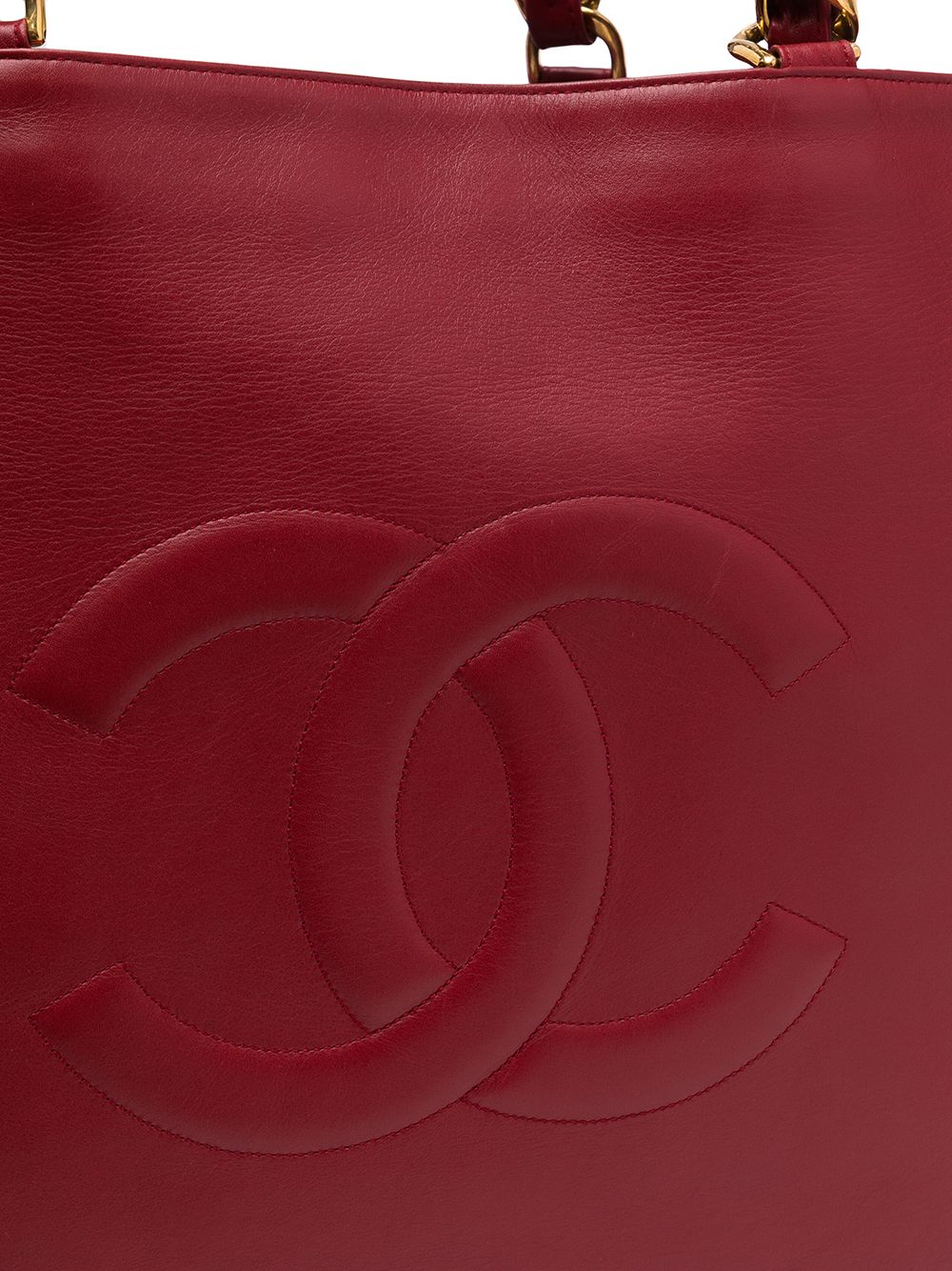 фото Chanel pre-owned сумка-тоут с тисненым логотипом cc