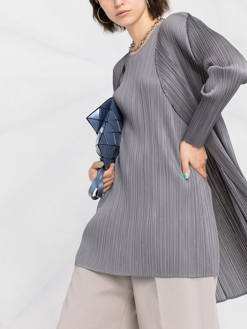 фото Pleats please issey miyake удлиненный топ с плиссировкой