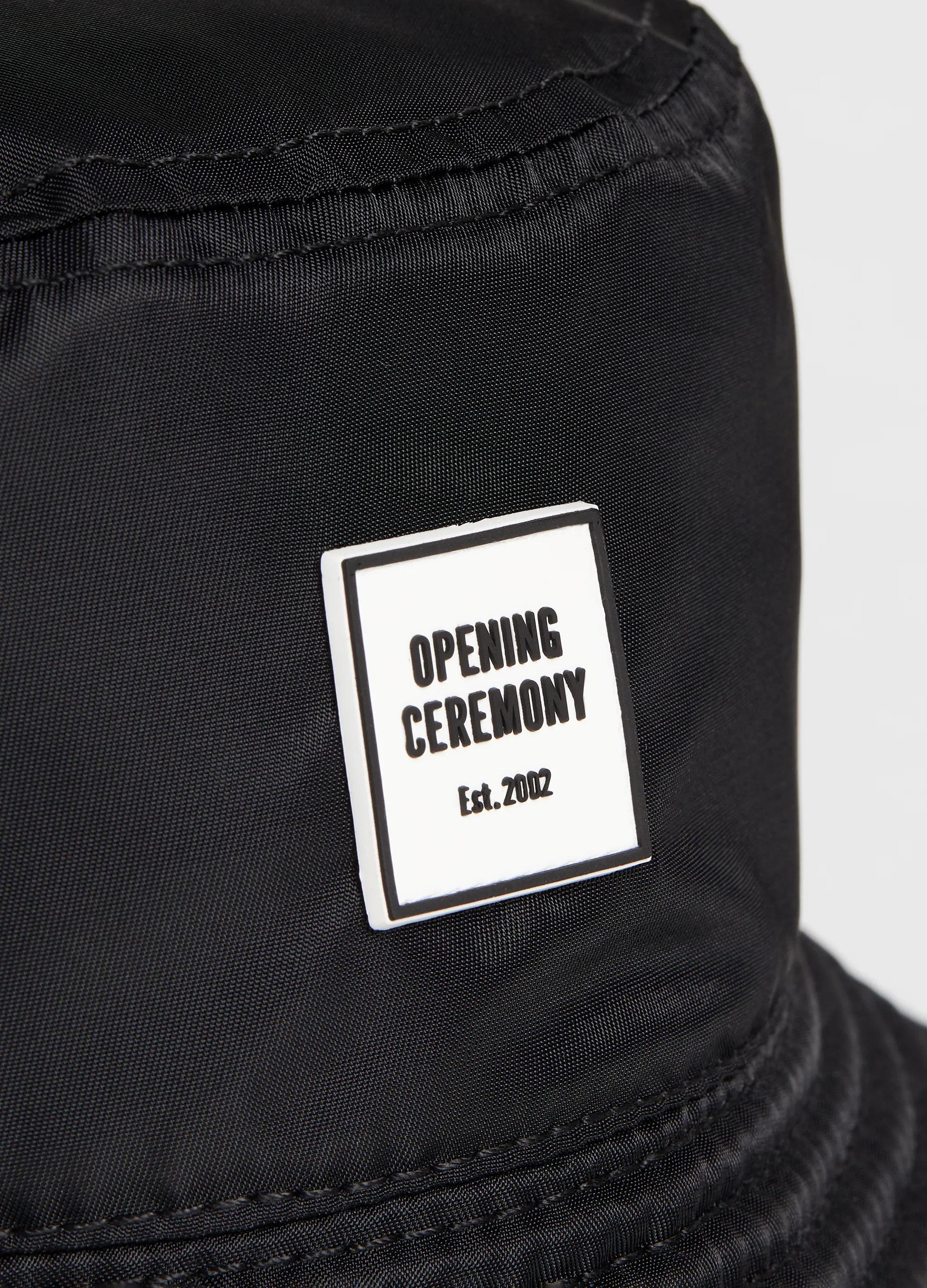 BOX LOGO BUCKET HAT