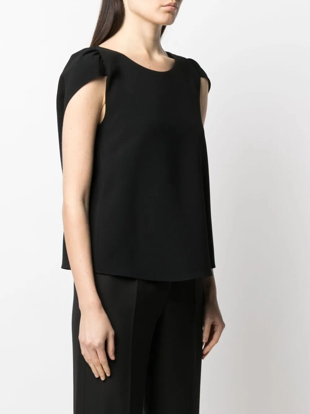 фото Emporio armani футболка с u-образным вырезом и короткими рукавами