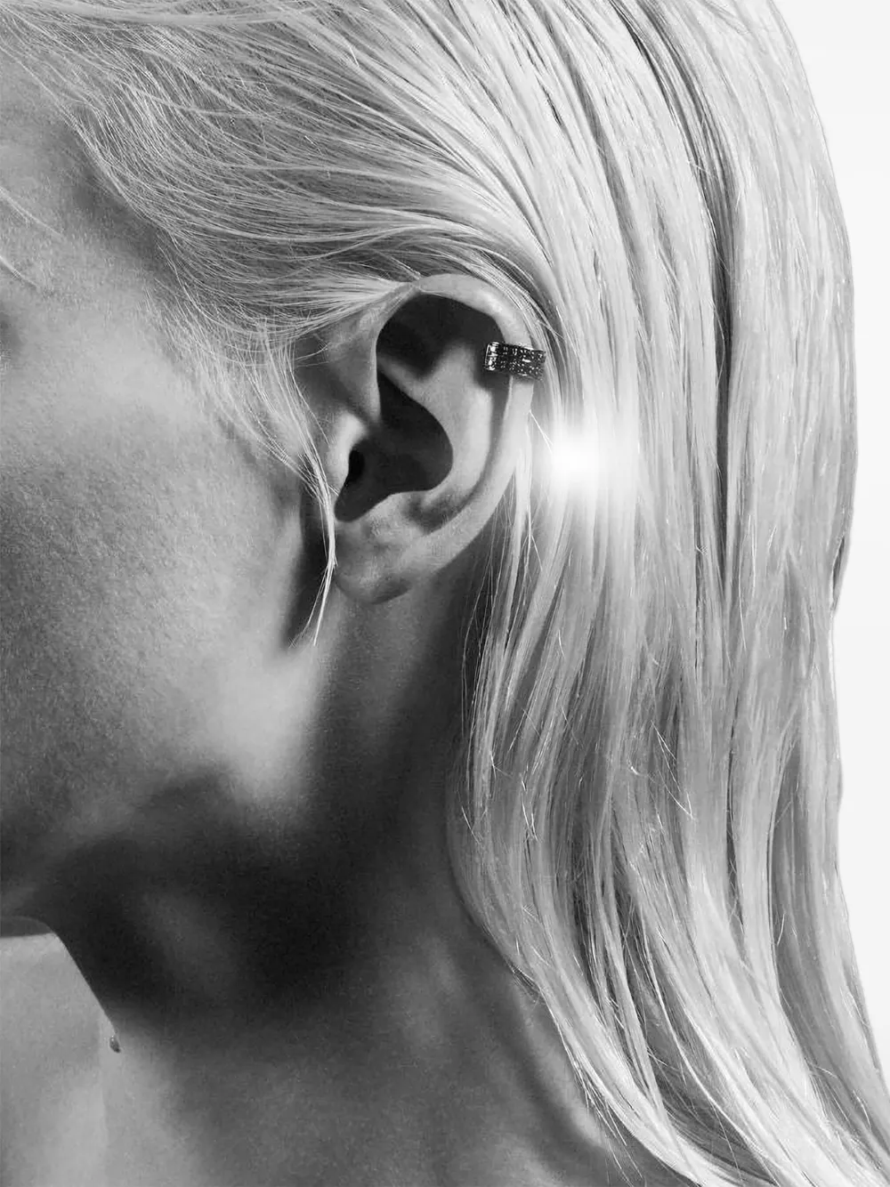ALINKA 18K white gold Irina black diamond ear cuff | Image 2