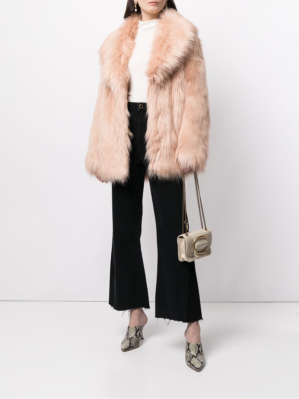 фото Unreal fur premium rose faux-fur jacket