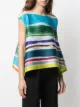 Pleats Please Issey Miyake top con estampado abstracto